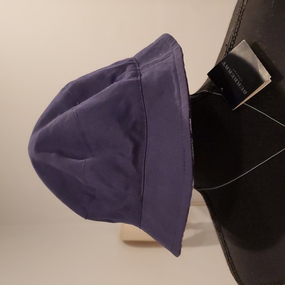 Burberry London Hat - Picture 8 of 12